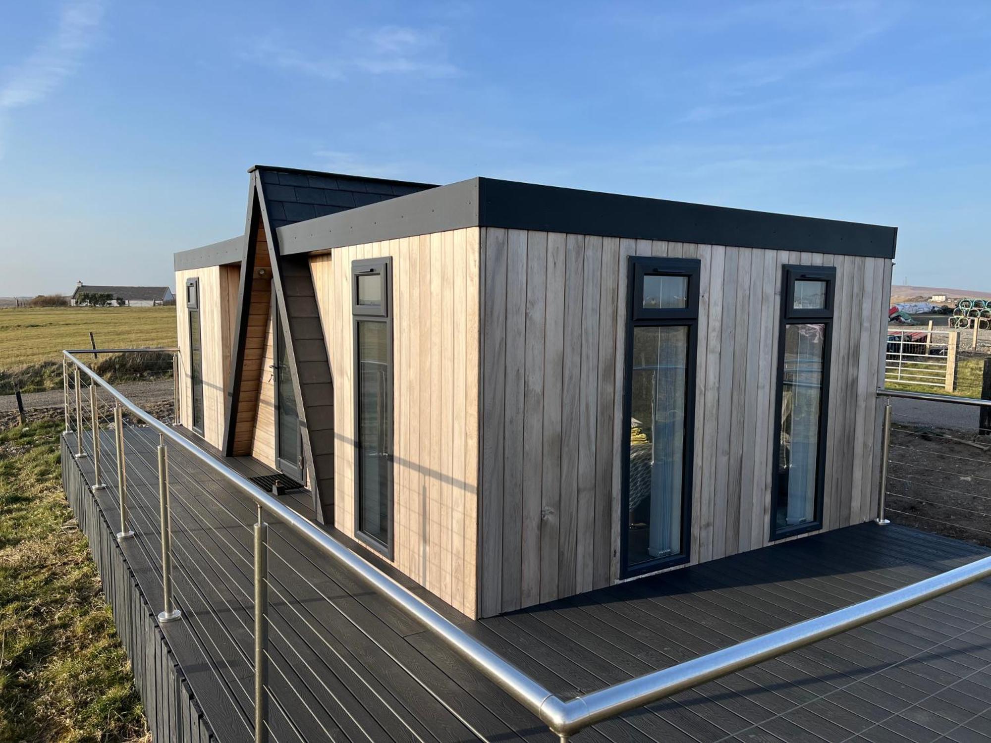 Seas The Day - Self Catering Lodge North Uist Paible Extérieur photo